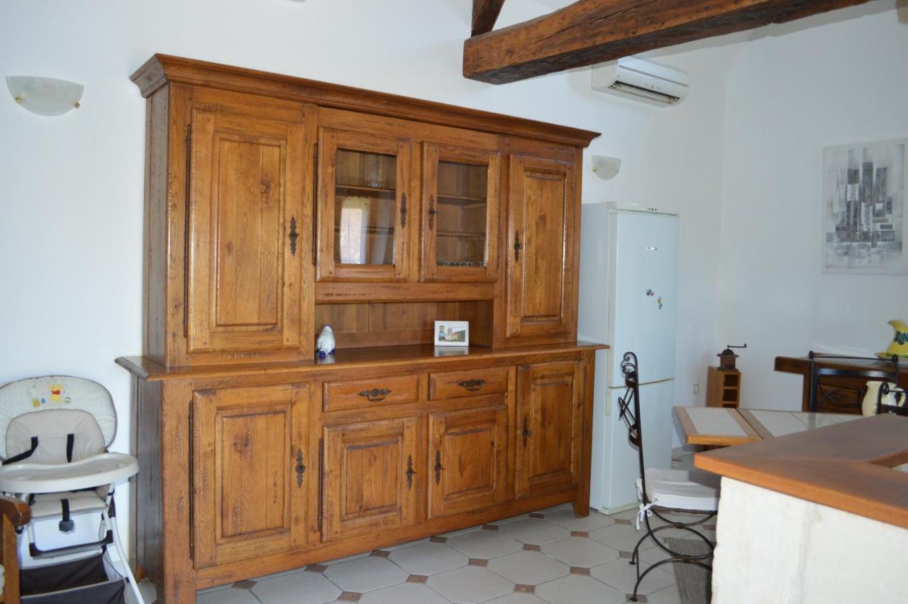 Les GITES DE LA CHAPINIERE Châteauvieux Extérieur photo